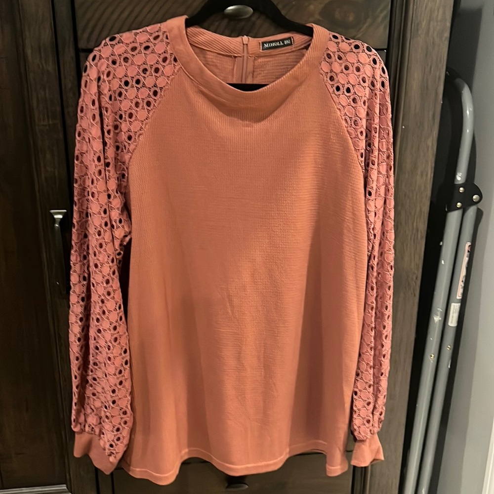 Rose top